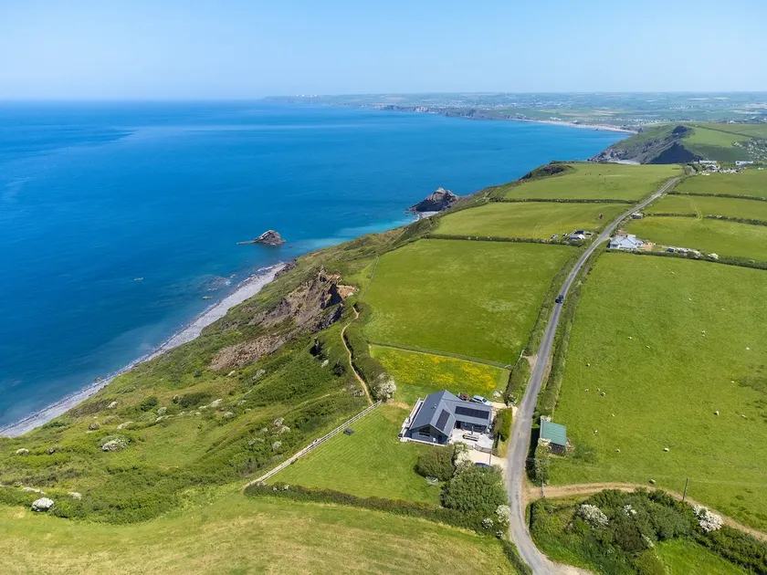Cancleave - Cornish Clifftop Luxury - Image 1