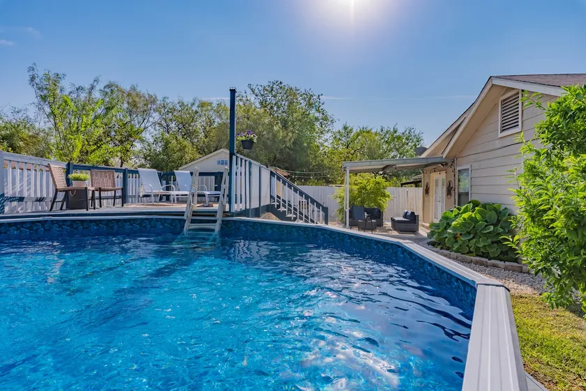 Sua casa perto de Lackland & Sea World w / Game room - Image 1