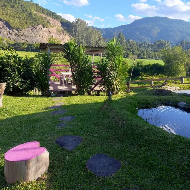 House in the countryside. Cozy with the family. - Image 1