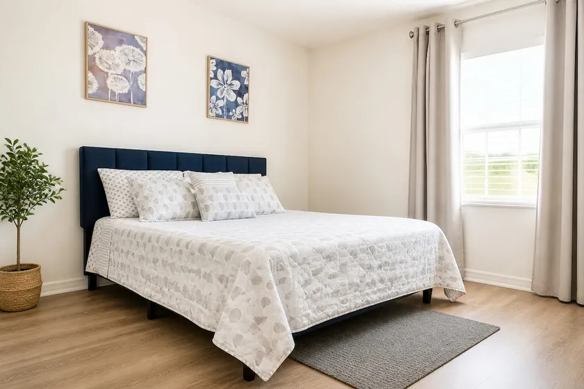🌤Renovated townhouse 2bed 2bath 1 Mile to UF🏉 - Image 1
