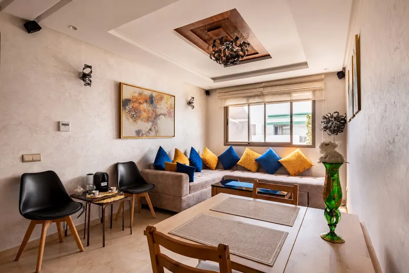 Casa Lilas Free Parking & Gym & Optical Fiber Oldtown 5 mn Walk - Image 1