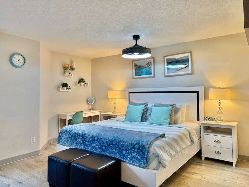 Upgraded! Modern Hotel Room W Heated Parking, AC - Image 1