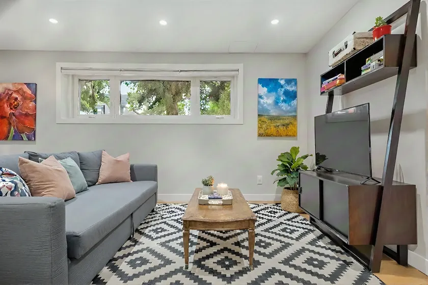 Central 2BR Suite for Work & Play - Image 1