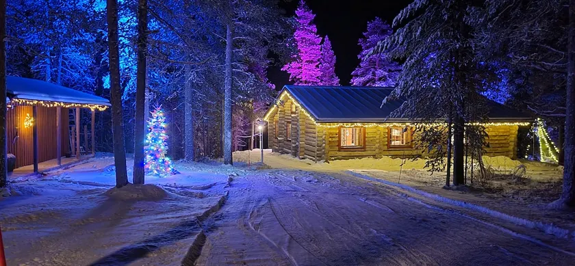 Aurora Ounas cottage 1 by river - Image 1