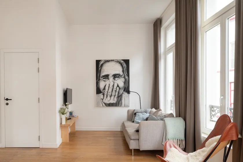 Charming apartment in 'historic heart' of Antwerp - Image 1
