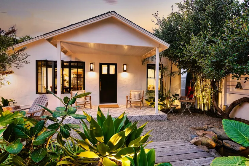 NiDOMARE - Channel Islands Beach Retreat - Image 1