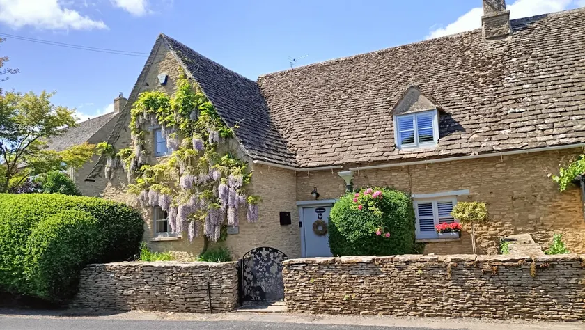Classic Pretty Cottage,Southrop, Lechlade,Cotswold - Image 1