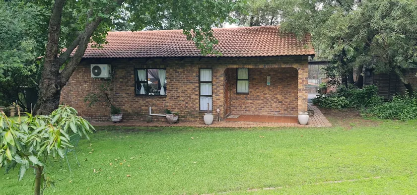 Waybury Cottage - a cozy home from home ! - Image 1