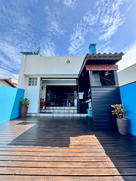 Rancho Luana - Facing the sea of Pântano do Sul. - Image 1