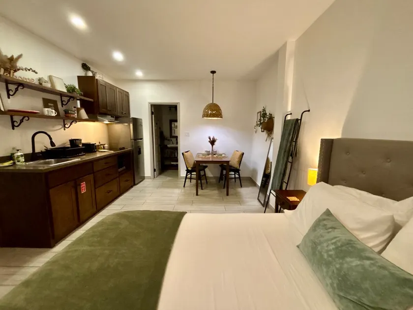 Designer Chic Suite w/ Green Patio & Free Bikes - Image 1