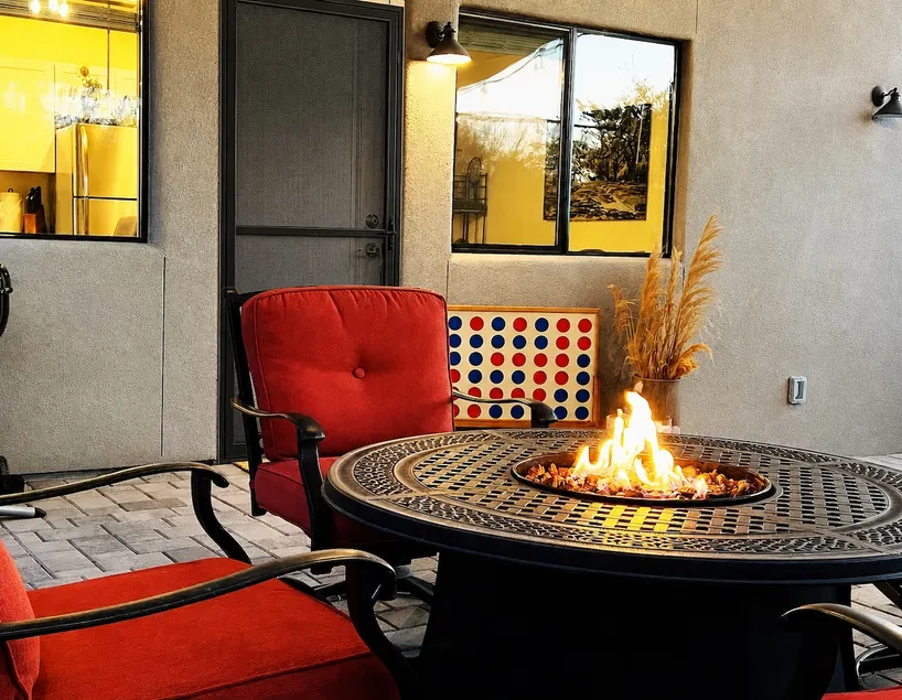 Guesthouse Oasis with Private Hot Tub - Image 1