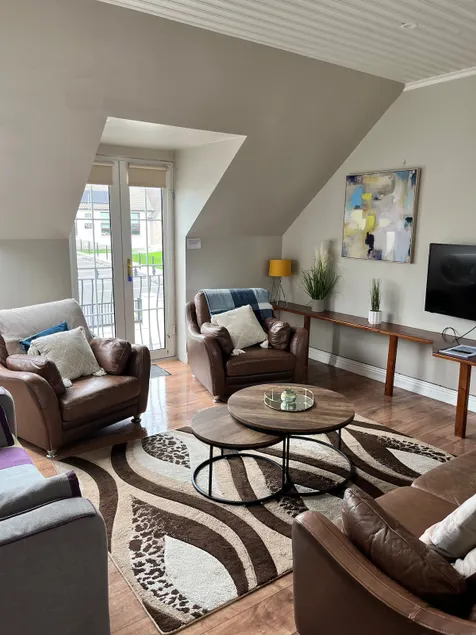 Stunning 3 bedroom house in the heart of Lahinch - Image 1