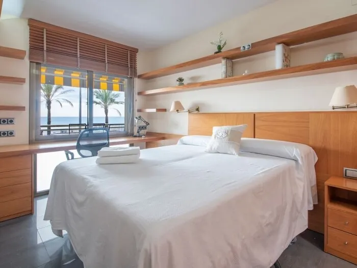 R113 Beachfront Apartment Romeu - Image 1