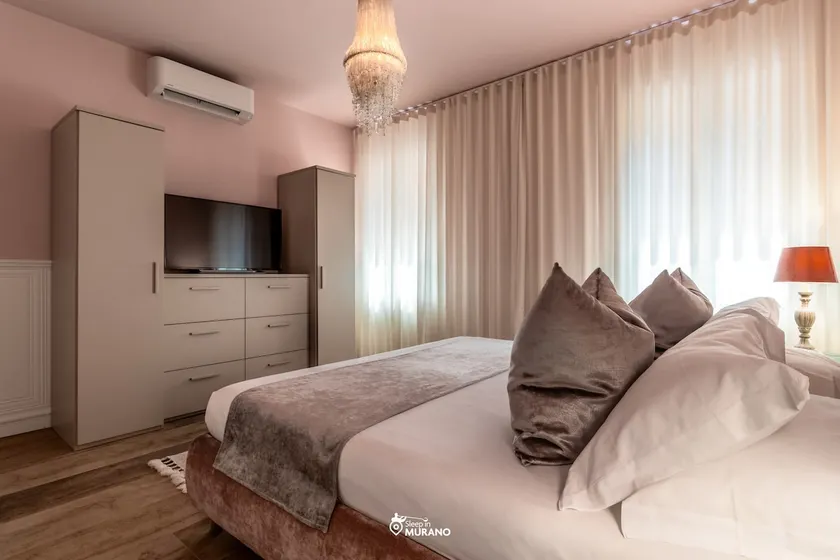 MISTRO House by Sleep in MURANO - Image 1