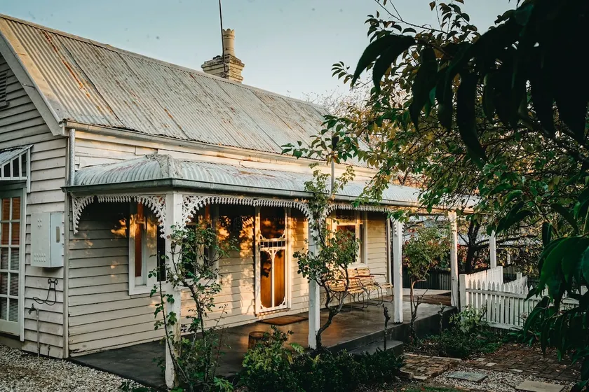 19th cent. cottage with garden & WiFi - Image 1