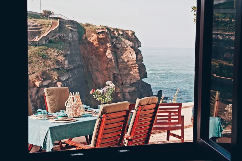 A Place in the Sun - Cliffside house ~ Azenhas do Mar - Image 1