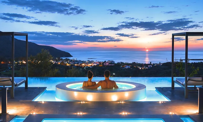 Mistral Suite Heated Pool - Image 1