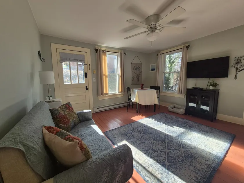 The Staunton Hideaway - Image 1