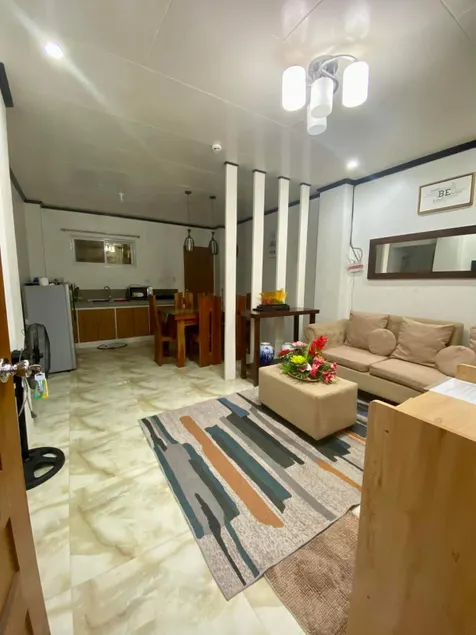 Unit#02, Modern 2BR APT Unit w/ free WI-FI - Image 1