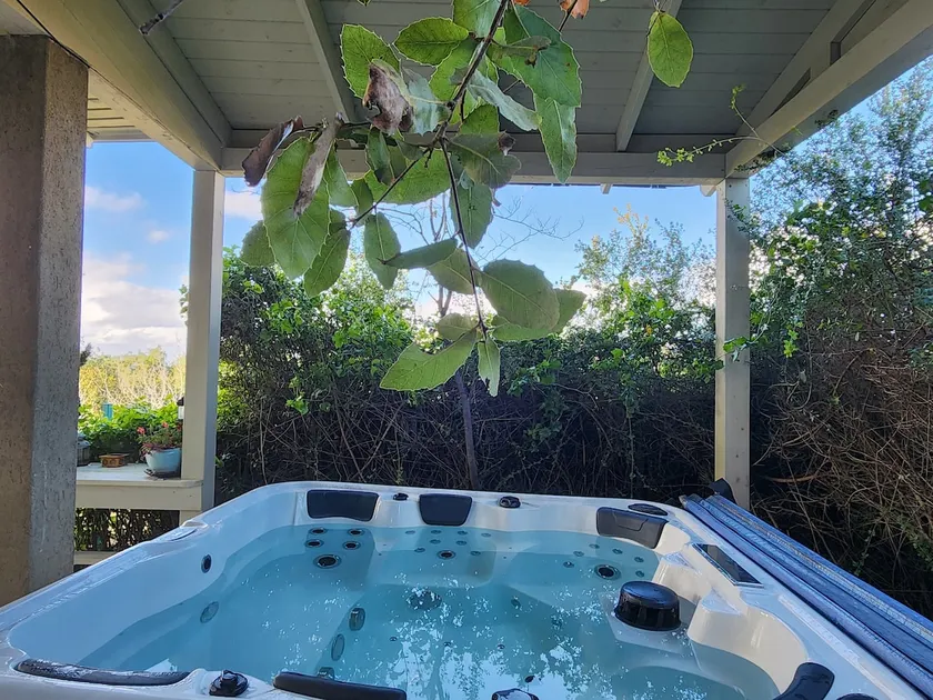 Boutique Galilee Villa | Hot Tub & 5-Star Hosting - Image 1