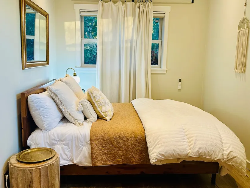 Private Forest Suite | Near UCSC | Hiking & Beach - Image 1