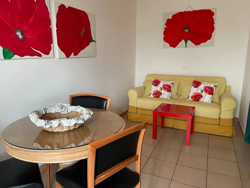 Red Apartment - Image 1