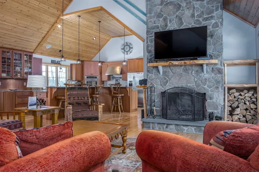 Walk to South Ridge, Hot Tub, Fireplace! - Image 1