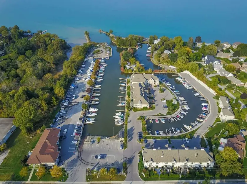 The Marina's Cove-Suite B - Image 1