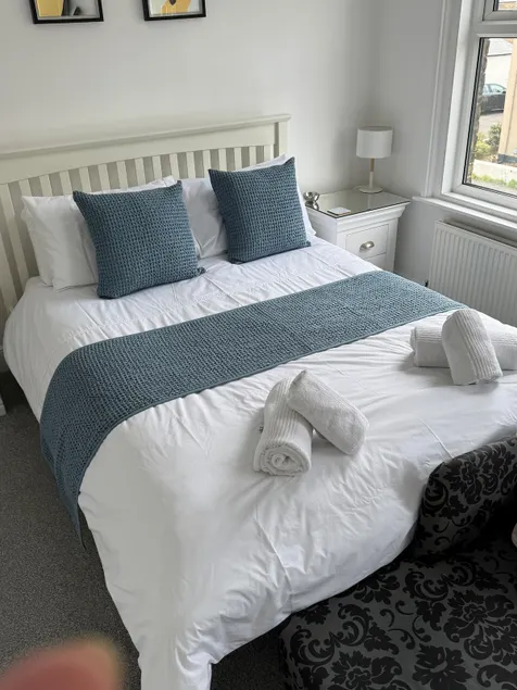 SeaSalt Cottage - Cosy, Garden, Dog/Child Friendly - Image 1