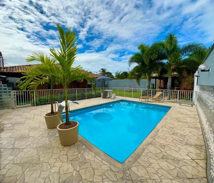 Vacation home, pool, two TVs, Wi-Fi - Image 1