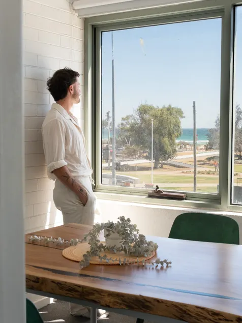 Rye Pier Apartment - Image 1