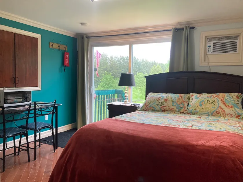 Sunny Studio in Haché (private) with Children's Park - Image 1