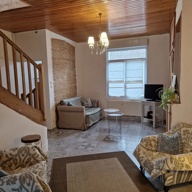 Entire house with 2 bedrooms near the beach - Image 1