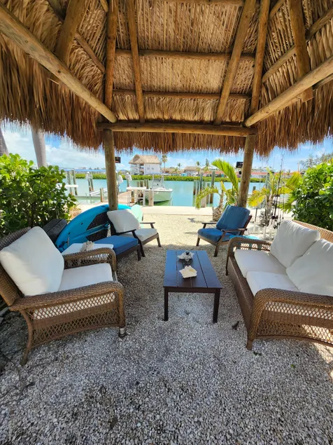 Waterfront Villa Bring Your Boat Cabana Club Beach - Image 1