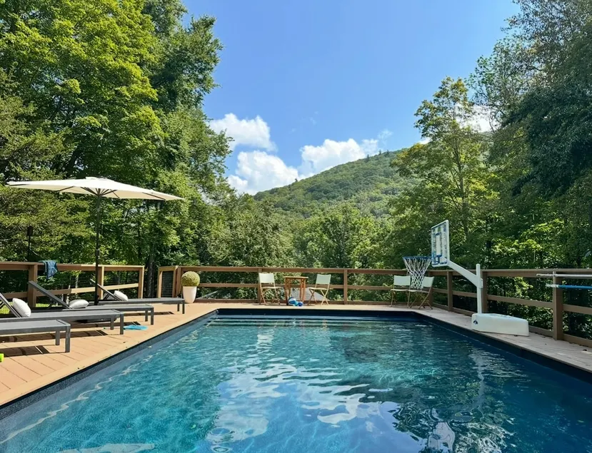 Heated Pool. Private. Hot Tub. Fire-Pit. - Image 1