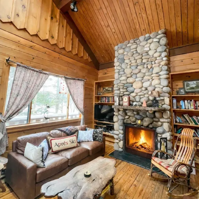 Minerva Lake Cabin Retreat - Image 1