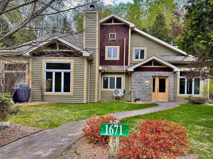 Townhouse cottage-style Tremblant (Pets welcome!) - Image 1