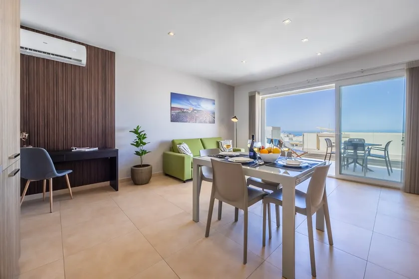 Fl6 TheLodge-2Bedroom,TERRACE,Private parking - Image 1