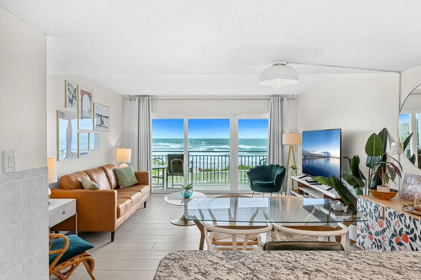 Gorgeous Oceanside Oasis w/ Heated Pool, Oceanfront Patio & Steps to the Beach 🏖️☀️ - Image 1