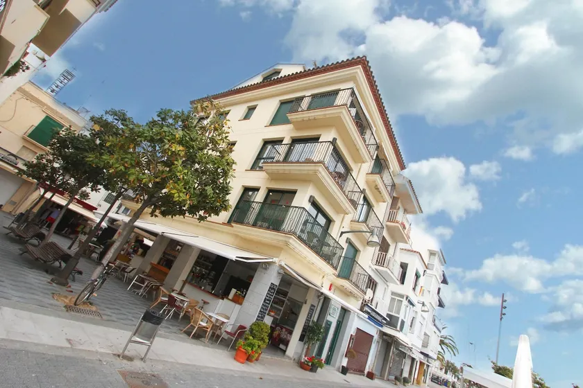 ACP Cambrils Puerto Apartamentos - Image 1