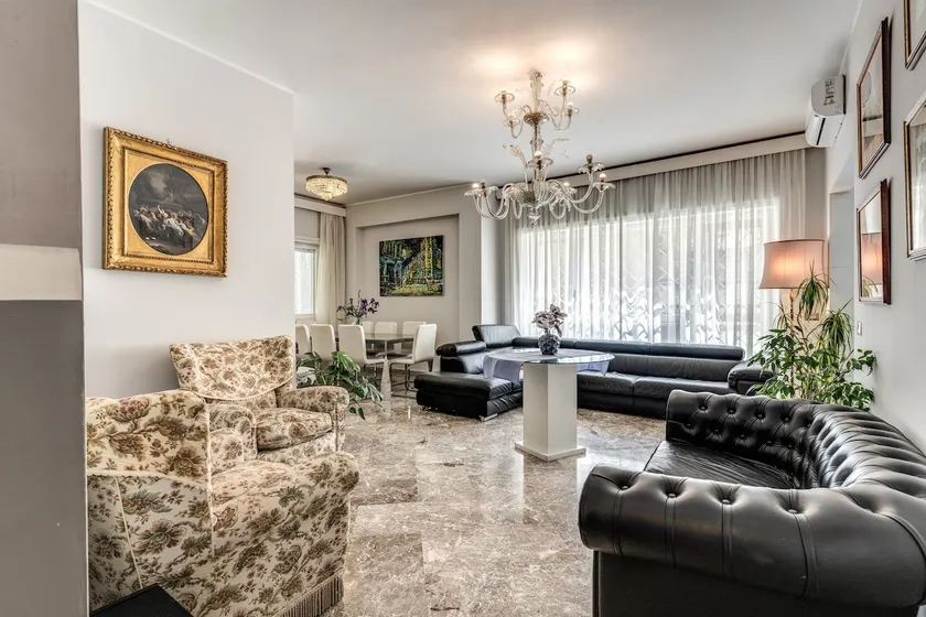 Luxe spacieux 4 BR & BA Apt. dans la zone du Vatican. Terrasse et bains à remous A / C WIFI - Image 1