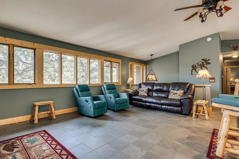 Estes Park Home w/ AC - 1/2 Mi to Lake & Downtown! - Image 1
