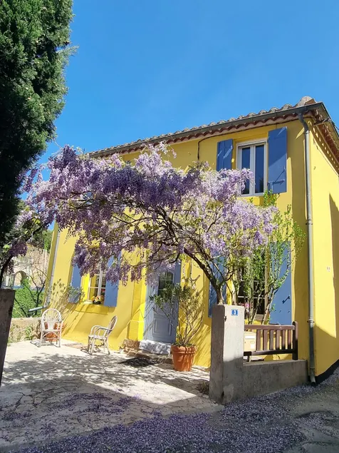 La Maison Bleue, nid chaleureux en bord de rivière - Image 1