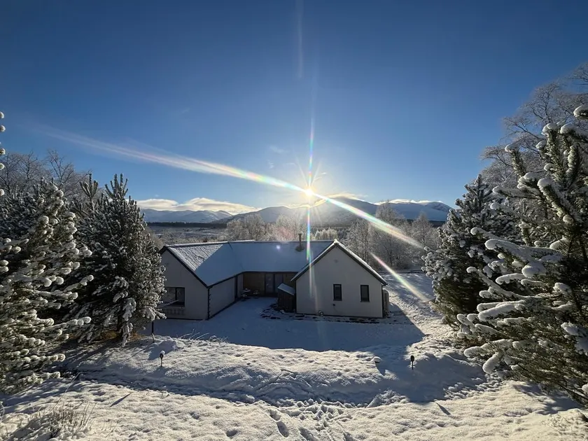 Ben Nevis Scotland Highlands, Camden House luxury home - Image 1