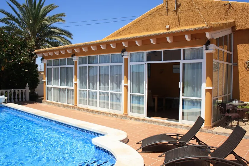 Charming Villa in Torrevieja with Private Pool - Image 1