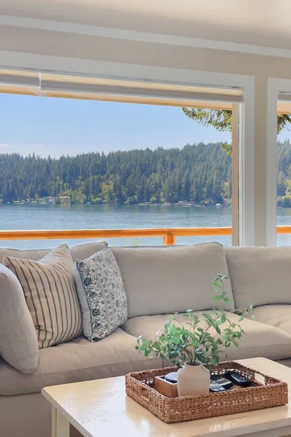 Lakefront • Private Dock • Kayaks • Paddle Board - Image 1