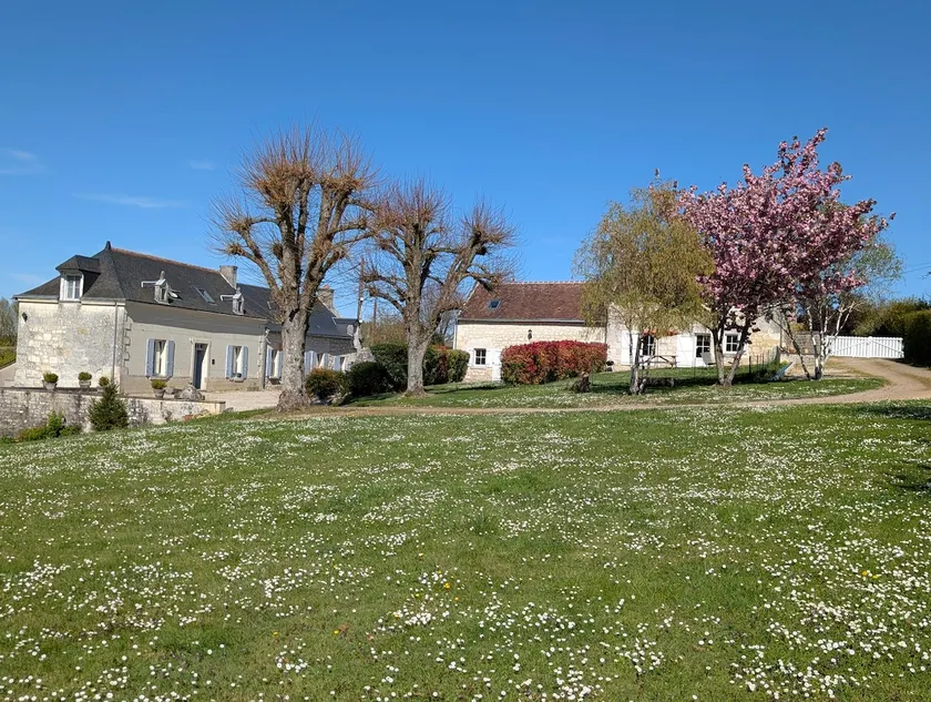 Thalie, 3-star tourist accommodation, located in the heart of the Loire Valley châteaux and Chinon vineyards - Image 1