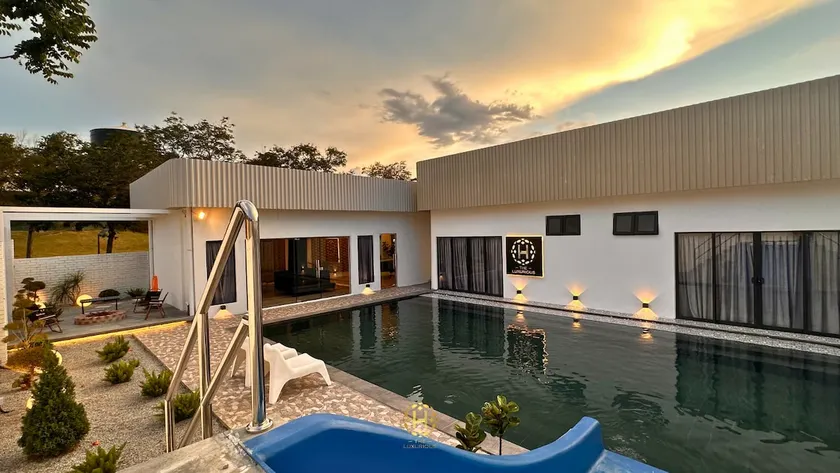 The Luxurious 1256, Forest Flow Villa - Image 1