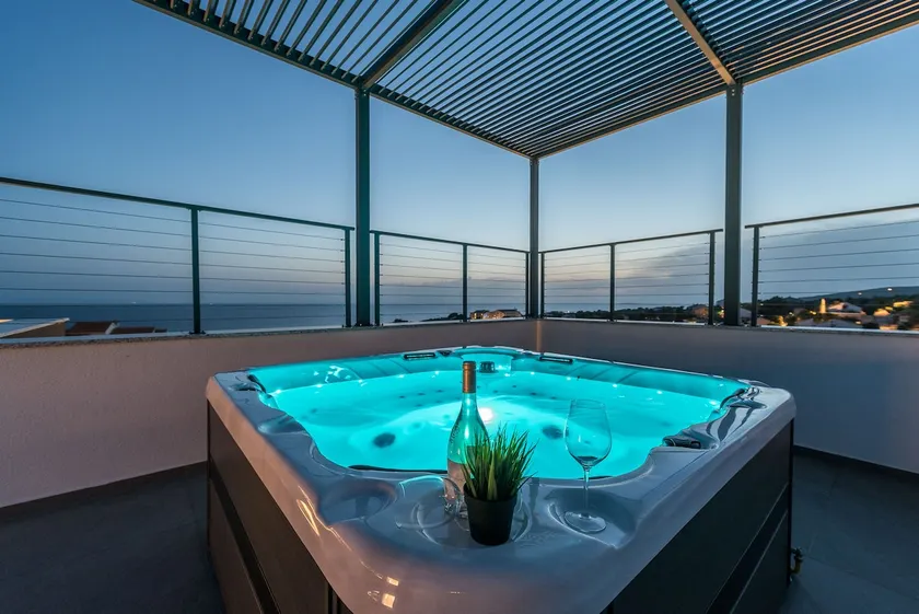Encantadora casa vacacional totalmente equipada con terraza, barbacoa y jardín | Admite perro - Image 1