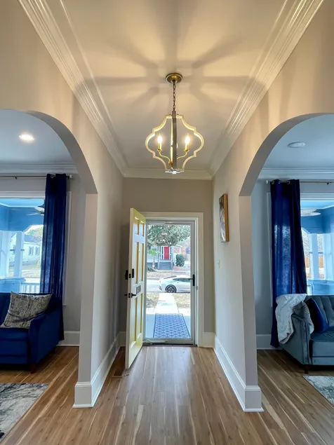 30 Lane Beautiful Home Historic Downtown Columbia - Image 1